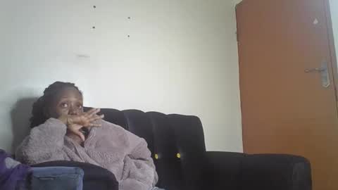 Snapshot of sexy_banny4 chatting on January 19, 2026, 5:55 am sexy_banny4 online show from January 19, 2026, 5:55 am