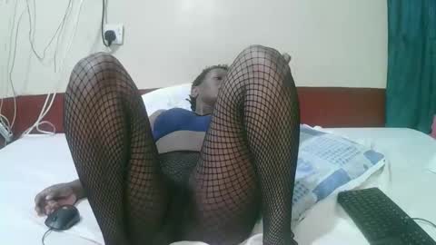 Snapshot of sexy_bbae chatting on October 17, 2025, 7:05 pm sexy_bbae online show from October 17, 2025, 7:05 pm