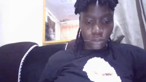 sexy_butty01 online show from April 1, 2026, 6:38 pm