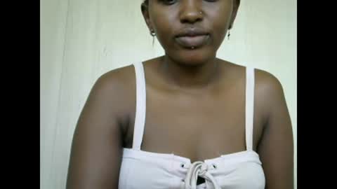 Snapshot of sexy_ebony_bliss chatting on January 20, 2025, 5:04 am adasa online show from January 20, 2025, 5:04 am