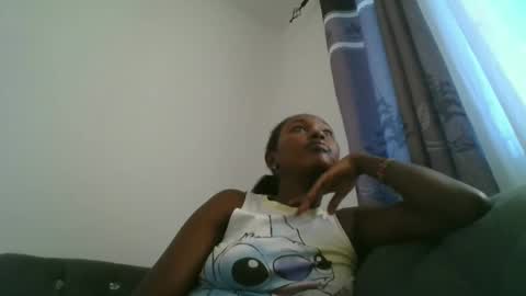 Snapshot of sexy_ebony_bliss chatting on March 1, 2025, 11:28 am adasa online show from March 1, 2025, 11:28 am