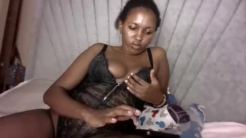Snapshot of sexy_ebony_bliss chatting on March 3, 2025, 6:01 pm adasa online show from March 3, 2025, 6:01 pm