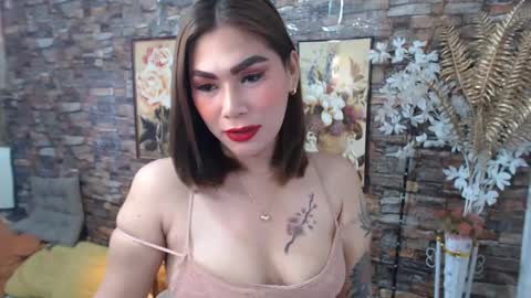 izzy hot28 online show from December 2, 2024, 11:07 pm