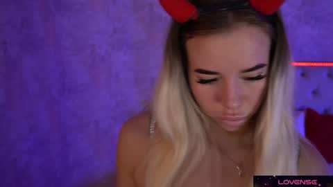 Snapshot of sexy_ira chatting on February 7, 2025, 8:55 am Ira online show from February 7, 2025, 8:55 am