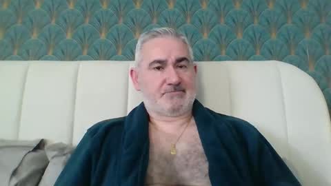 Antonio online show from April 16, 2026, 6:25 am
