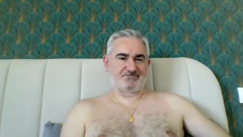 Antonio online show from July 3, 2026, 12:33 pm