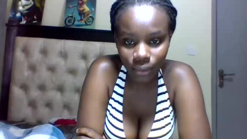 Snapshot of sexy_june chatting on December 22, 2024, 7:44 am sexy online show from December 22, 2024, 7:44 am