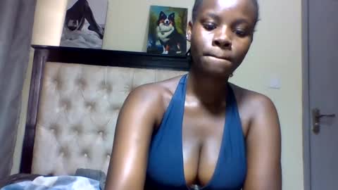 Snapshot of sexy_june chatting on February 28, 2025, 4:54 am sexy online show from February 28, 2025, 4:54 am