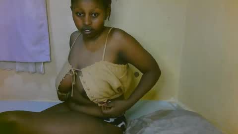 Snapshot of sexy_latasha chatting on November 12, 2025, 2:56 am sexy_latasha online show from November 12, 2025, 2:56 am