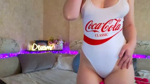 Leslie online show from February 15, 2025, 10:55 am