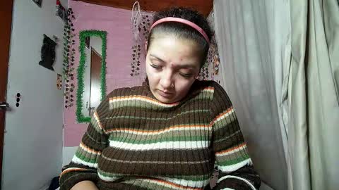 sexy lolas online show from January 17, 2026, 2:05 am