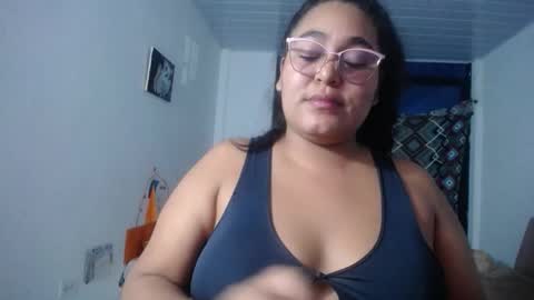 Snapshot of sexy_love_15 chatting on November 7, 2025, 6:13 am SIRENA LOVE online show from November 7, 2025, 6:13 am