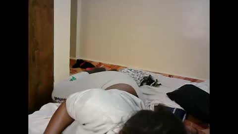 Snapshot of sexy_lunah chatting on February 16, 2026, 3:35 am sexy_lunah online show from February 16, 2026, 3:35 am