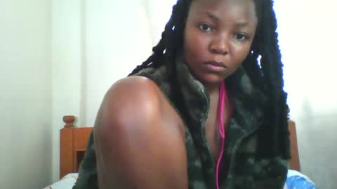 Snapshot of sexy_mariannah chatting on June 25, 2026, 9:14 am sexy_mariannah online show from June 25, 2026, 9:14 am