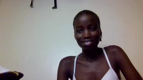 Snapshot of sexy_petittie chatting on November 1, 2025, 7:05 pm sexy_petittie online show from November 1, 2025, 7:05 pm