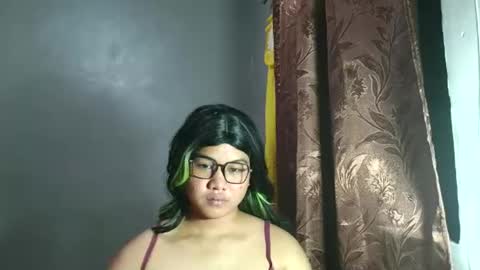 Snapshot of sexy_ronna19 chatting on May 9, 2026, 12:10 pm ronna online show from May 9, 2026, 12:10 pm