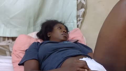 Snapshot of sexy_sandrah chatting on February 1, 2025, 9:43 am sexy_sandrah online show from February 1, 2025, 9:43 am