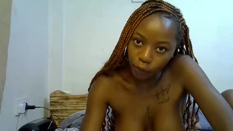 Snapshot of sexy_sasy chatting on February 19, 2026, 3:52 pm sexy_sasy online show from February 19, 2026, 3:52 pm