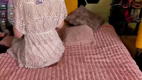 Sexy school online show from April 11, 2026, 12:20 pm