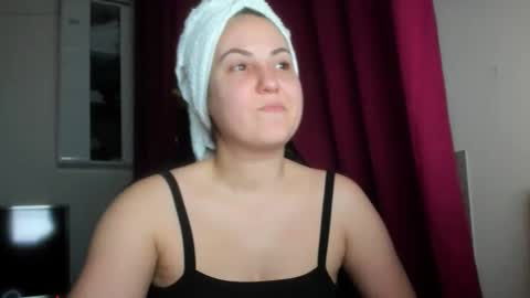 Slimm online show from April 7, 2026, 11:04 pm