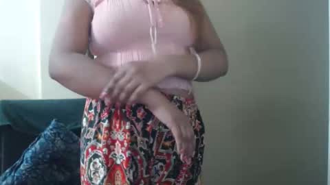 Snapshot of sexy_soniya chatting on September 20, 2025, 9:10 am Soniya online show from September 20, 2025, 9:10 am