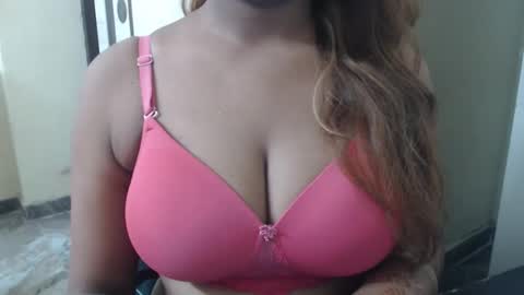 Snapshot of sexy_soniya chatting on September 26, 2025, 7:01 am Soniya online show from September 26, 2025, 7:01 am