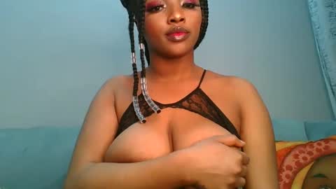 Snapshot of sexy_sweetcandy chatting on December 15, 2024, 4:48 pm sexy sweetcandy online show from December 15, 2024, 4:48 pm