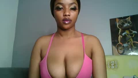 Snapshot of sexy_sweetcandy chatting on March 12, 2025, 12:04 pm sexy sweetcandy online show from March 12, 2025, 12:04 pm