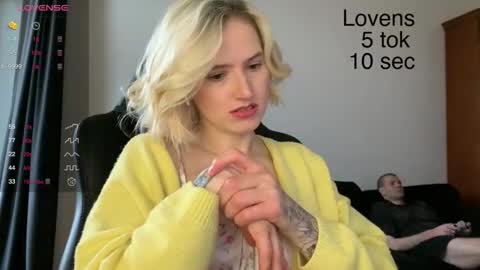 Sexy-Sweets online show from October 22, 2025, 7:41 am