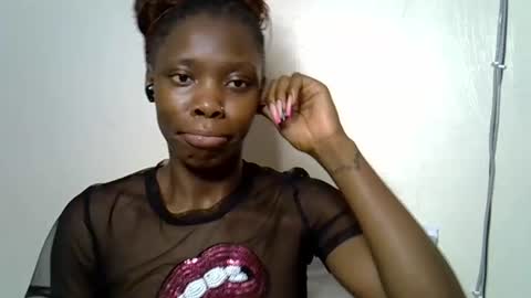 sexy_vennice online show from July 27, 2026, 6:04 pm