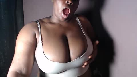 Snapshot of sexy_wet_ria chatting on June 6, 2026, 6:51 am ria online show from June 6, 2026, 6:51 am