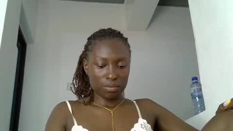 Snapshot of sexy_zola chatting on July 28, 2026, 8:23 pm Im Zola online show from July 28, 2026, 8:23 pm
