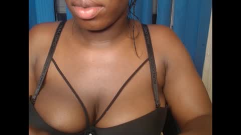 Snapshot of sexyannx chatting on September 15, 2025, 7:03 pm sexyannx online show from September 15, 2025, 7:03 pm