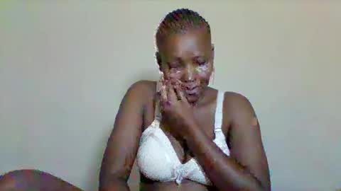 Snapshot of sexyapple2002 chatting on February 15, 2026, 7:51 am sexyapple2002 online show from February 15, 2026, 7:51 am
