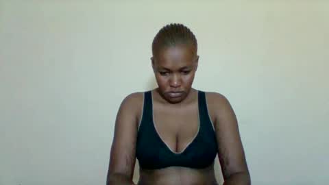 Snapshot of sexyapple2002 chatting on February 22, 2026, 3:18 am sexyapple2002 online show from February 22, 2026, 3:18 am