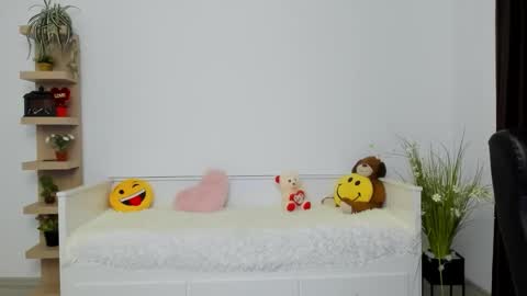 Snapshot of sexybadgirll chatting on September 28, 2025, 7:19 pm sexybadgirll online show from September 28, 2025, 7:19 pm