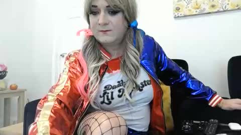 Becky online show from October 25, 2025, 10:12 am