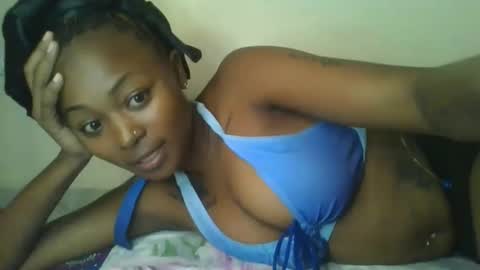 Snapshot of sexybuddy951434 chatting on September 13, 2025, 11:10 am sexybuddy951434 online show from September 13, 2025, 11:10 am