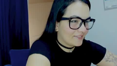 sexychubbyanna online show from June 27, 2026, 2:01 pm