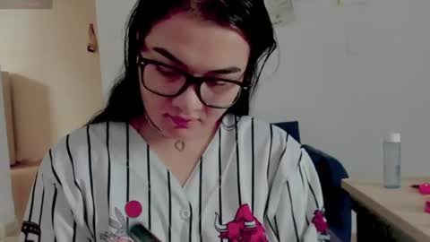 sexychubbyanna online show from July 17, 2026, 5:29 pm