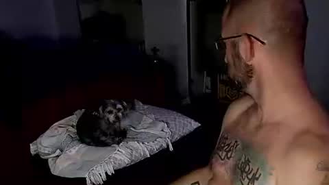 Jasyn online show from November 18, 2025, 9:25 am