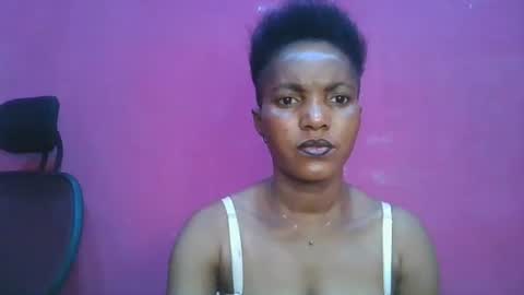 sexydoll32 online show from March 18, 2026, 11:24 am