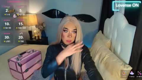 sexydoll_marie online show from April 15, 2026, 5:20 pm