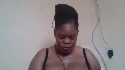 Snapshot of sexydove2 chatting on July 8, 2026, 6:51 am EMILY online show from July 8, 2026, 6:51 am