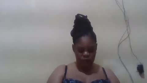 Snapshot of sexydove2 chatting on July 16, 2026, 6:25 pm EMILY online show from July 16, 2026, 6:25 pm