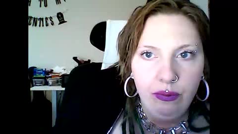 Wouldntyouliketoknow online show from October 13, 2025, 2:39 pm
