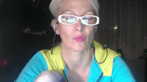 Snapshot of sexyeni chatting on September 21, 2025, 8:43 pm ENI pvt moan your name WHEN I M NOT online you tell me in SNAPCHAT deal yes add me... FREE TWITTER magiconline101...... online show from September 21, 2025, 8:43 pm