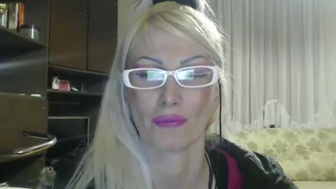 Snapshot of sexyeni chatting on May 14, 2026, 9:54 pm ENI pvt moan your name WHEN I M NOT online you tell me in SNAPCHAT deal yes add me... FREE TWITTER magiconline101...... online show from May 14, 2026, 9:54 pm