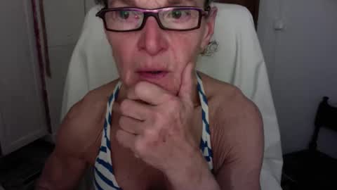 Snapshot of sexyfit58 chatting on March 1, 2026, 10:34 pm SexyFit58 online show from March 1, 2026, 10:34 pm