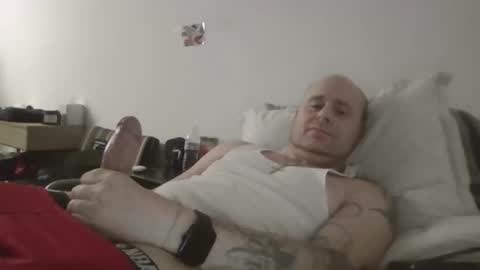 sexyfredy7722 online show from January 18, 2026, 3:54 am